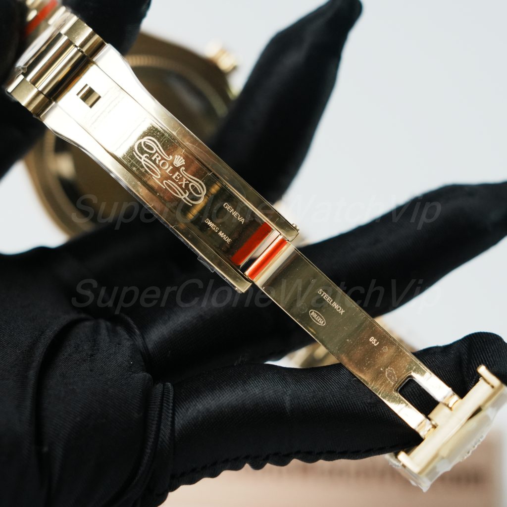 Rolex-Sky-Dweller-336239-White-Dial-Yellow-Gold-42mm Super Clone Watches Replica Watches - 9-237-scaled