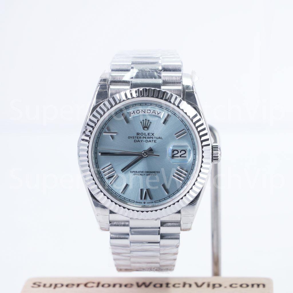 Rolex Day-Date 40 228236 904L Steel Ice Blue Sunray Dial Roman Numerals Fluted Bezel President Bracelet 40mm Replica Watches - 1-8-scaled