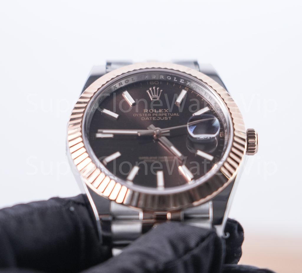 Rolex Datejust 126331 Two-Tone Rose Gold Chocolate Dial Fluted Bezel Jubilee Bracelet 41mm Replica Watches - 4-15-scaled