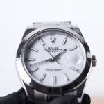 Rolex Datejust 126300 904L Steel White Dial Smooth Bezel Oyster Bracelet 41mm Replica Watches - 4-21-scaled