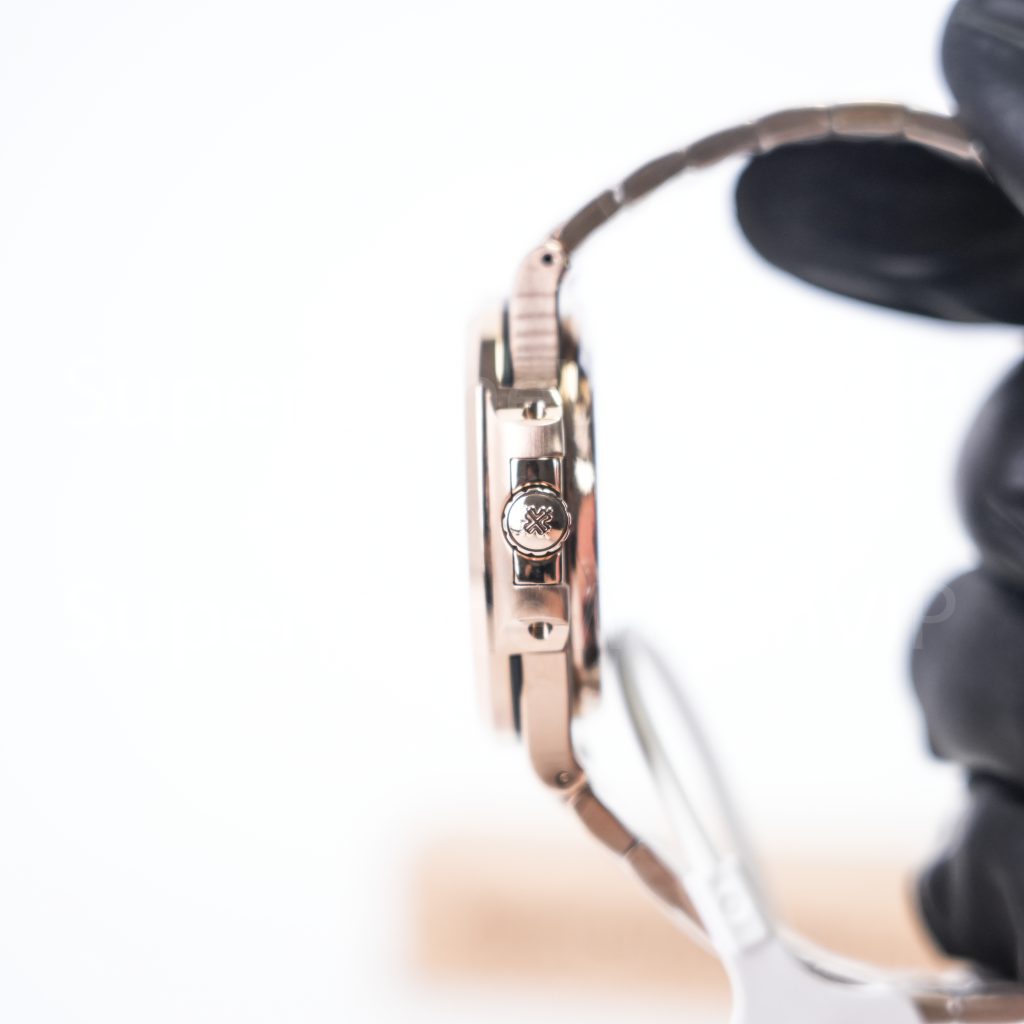 Patek Philippe Nautilus 5712/1R Rose Gold Black Dial Rose Gold Bezel Rose Gold Bracelet 40mm Replica Watch - 5-scaled