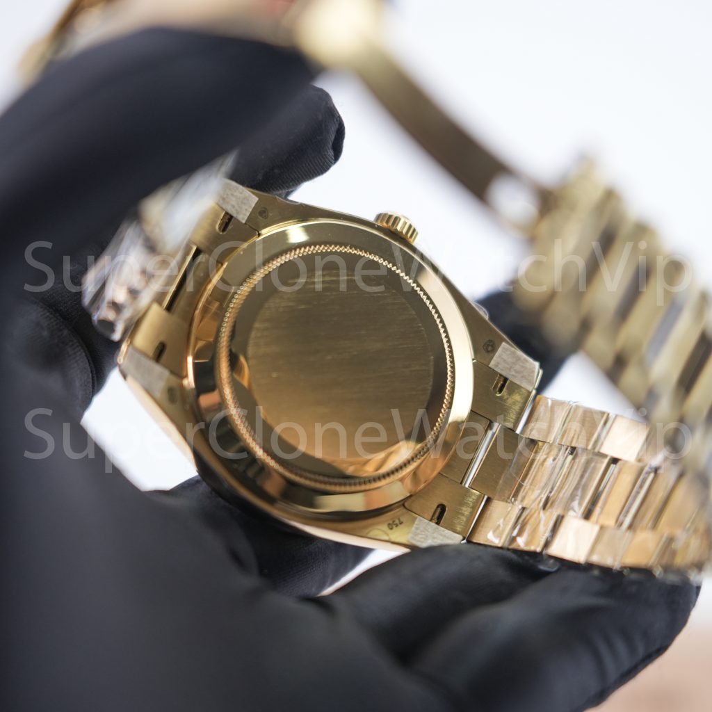Rolex Day-Date 40 228238 18K Yellow Gold Silver Sunray Dial Roman Numerals Fluted Bezel President Bracelet 40mm Replica Watches - 7-5-scaled